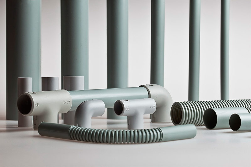 Tuyau lisse pour câble