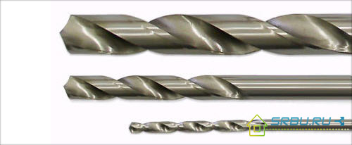 Perceuse à métaux conventionnelle