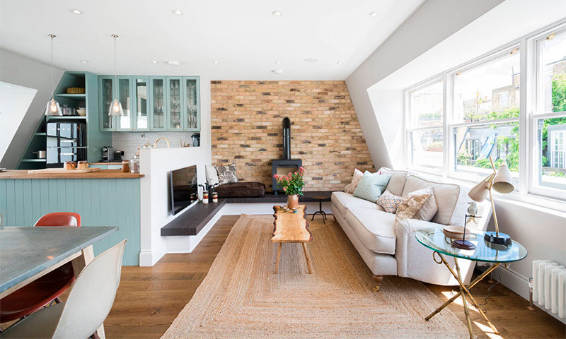 Salon combiné avec cuisine