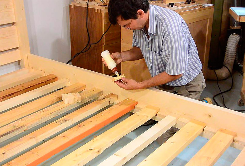 Assemblage du bas du rack