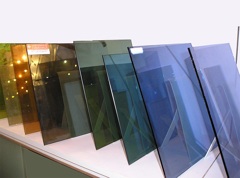 Vitres teintées pour une fenêtre à double vitrage