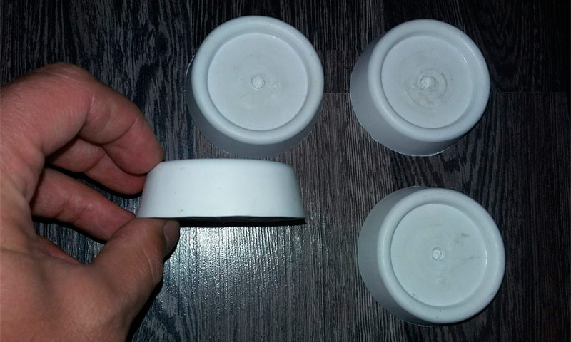 Anti-vibration représente la machine à laver et donne son avis sur son utilisation