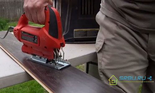 Comment et avec quoi scier un stratifié