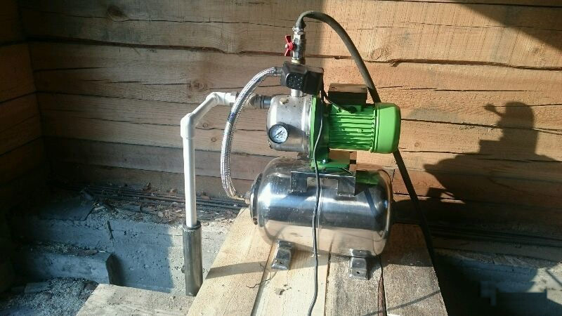 Le puits foré dans la maison