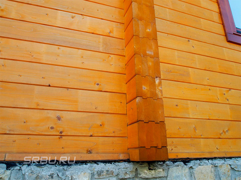 Maison des poutres collées