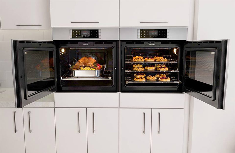 Porte articulée au four